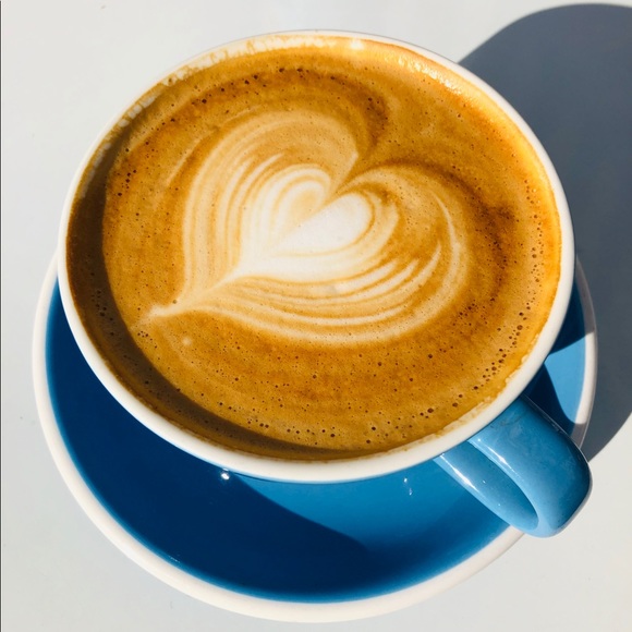 Celina Valentin - Picture 4 of 6